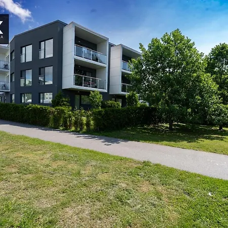 Seaside New With Sunny Balcony Pärnu